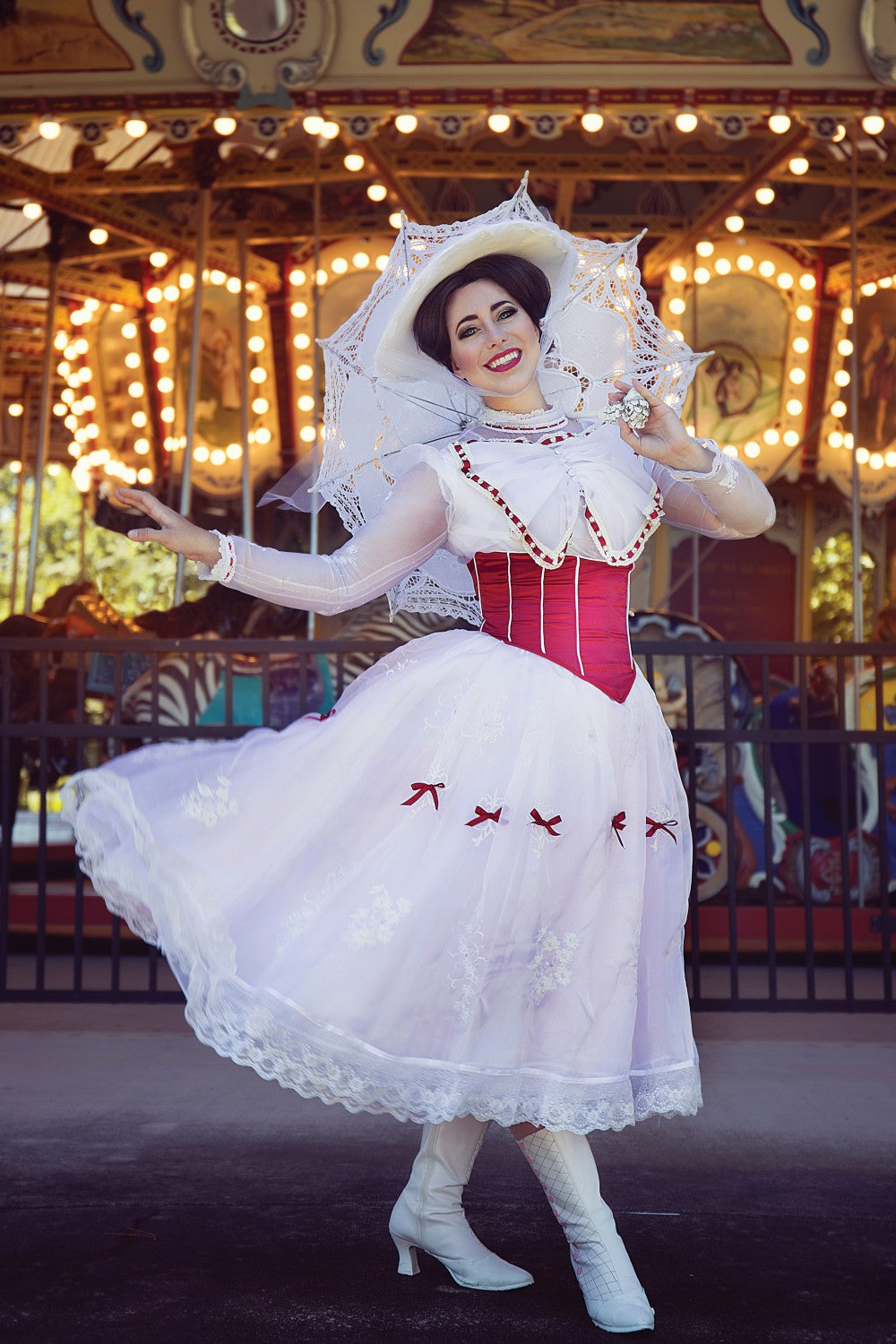 Creative Cosplay - An inspirational guide to sewing cosplay 11372