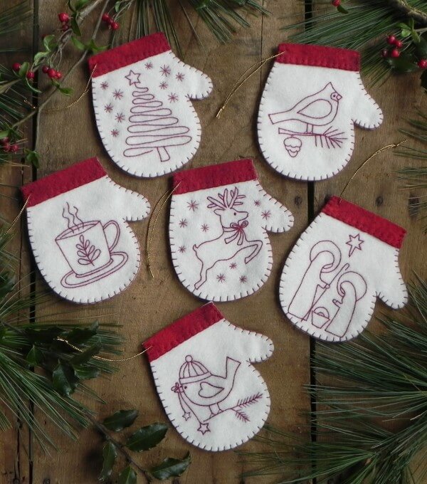 Redwork Mittens Kit K0614