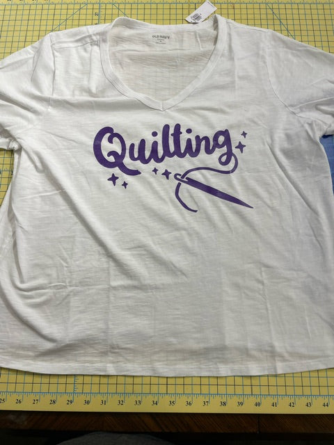 Tshirt "Quilting", v-neck, shirt sleeved, white